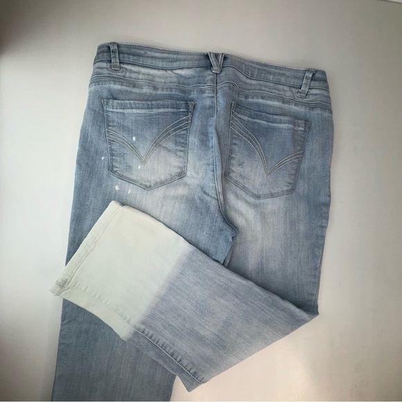 Wit & Wisdom Ab’Solution High Waist Dipped Girlfriend Jeans - Picture 9 of 17